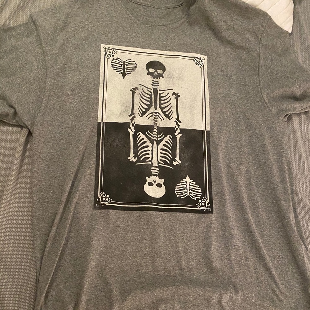 Regular fit tee with skull